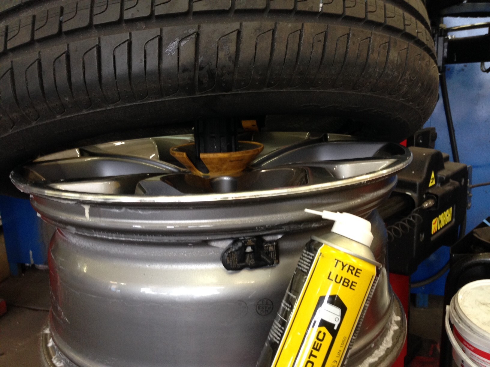 Tyre Lube - Transparent (6100) – Bild 10
