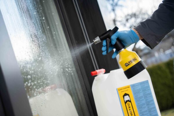 Glass Clean Pro