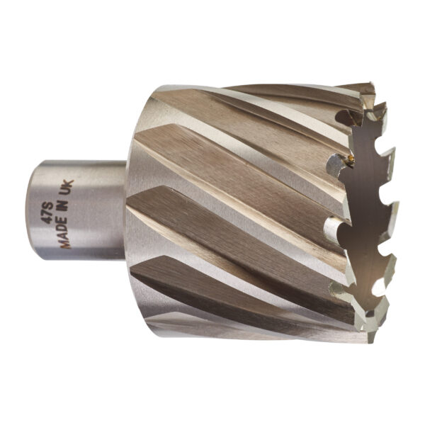 47 x 30 mm